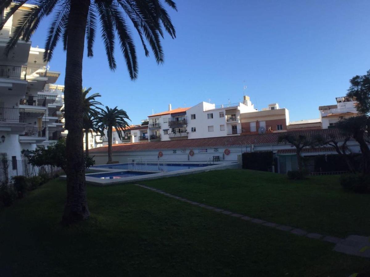 Coronado, In Central Apartment Nerja